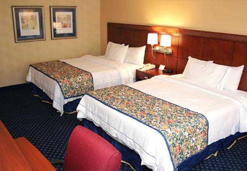 Courtyard By Marriott Augusta Hotell Rom bilde